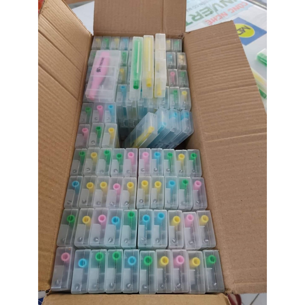 Bộ Lấy Ráy Tai Phát Sáng Có Đèn  + 1 đầu gắp) 19999đ/1 hộp - gd36