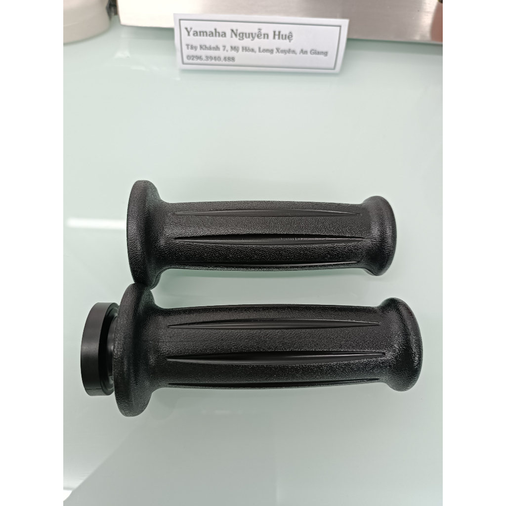 BAO TAY MIO CLASSICO MÀU ĐEN, HÀNG CHÍNH HÃNG YAMAHA VN