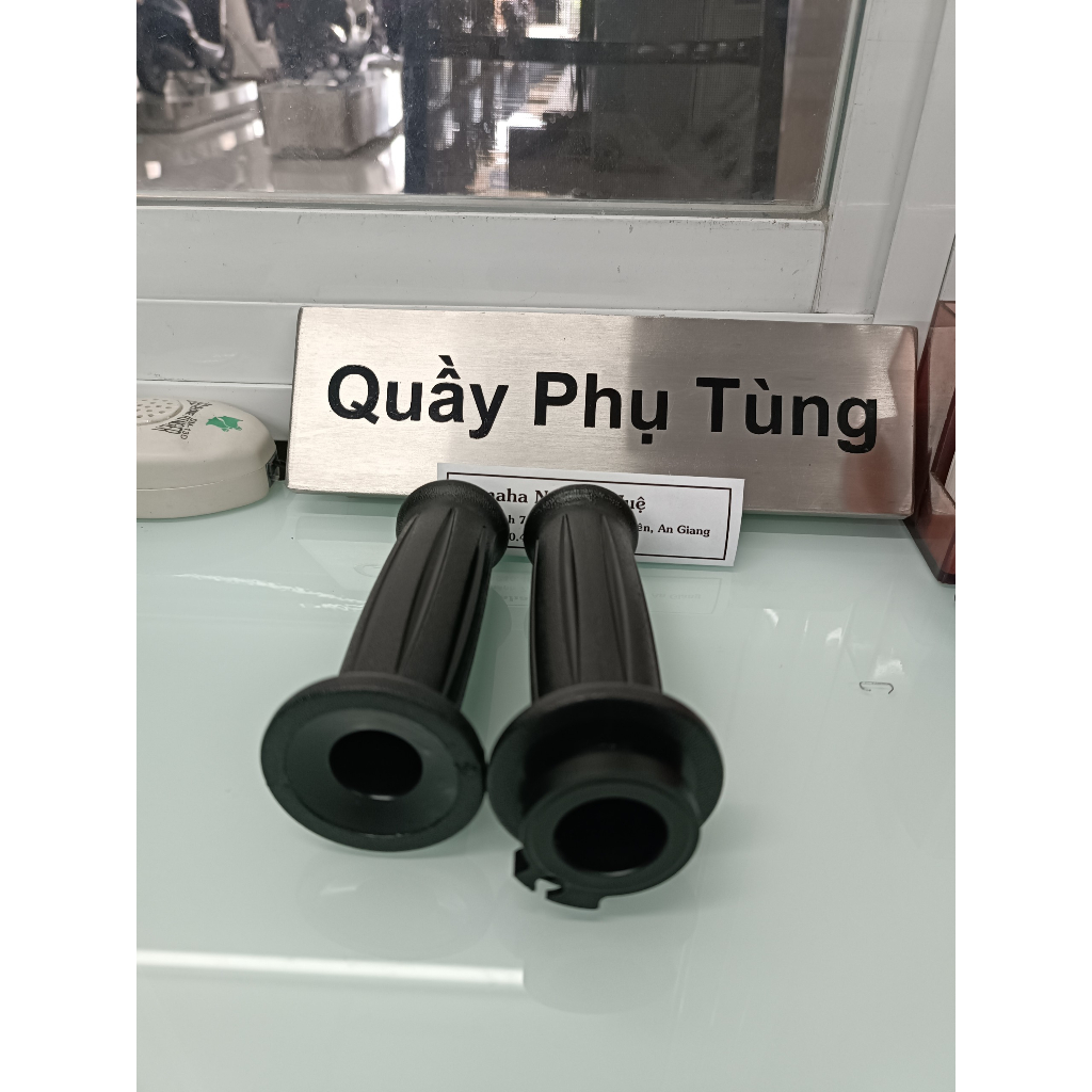 BAO TAY MIO CLASSICO MÀU ĐEN, HÀNG CHÍNH HÃNG YAMAHA VN