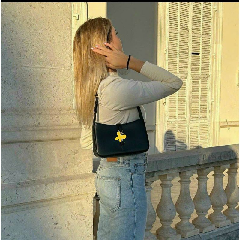 Gift vip kẹp nách