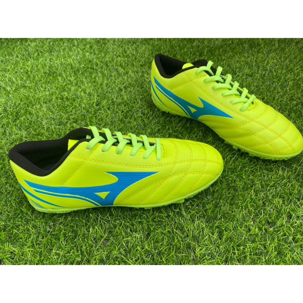 Giày bóng đá mizuno  giá tót sân nhân tạo, may sẵn đế