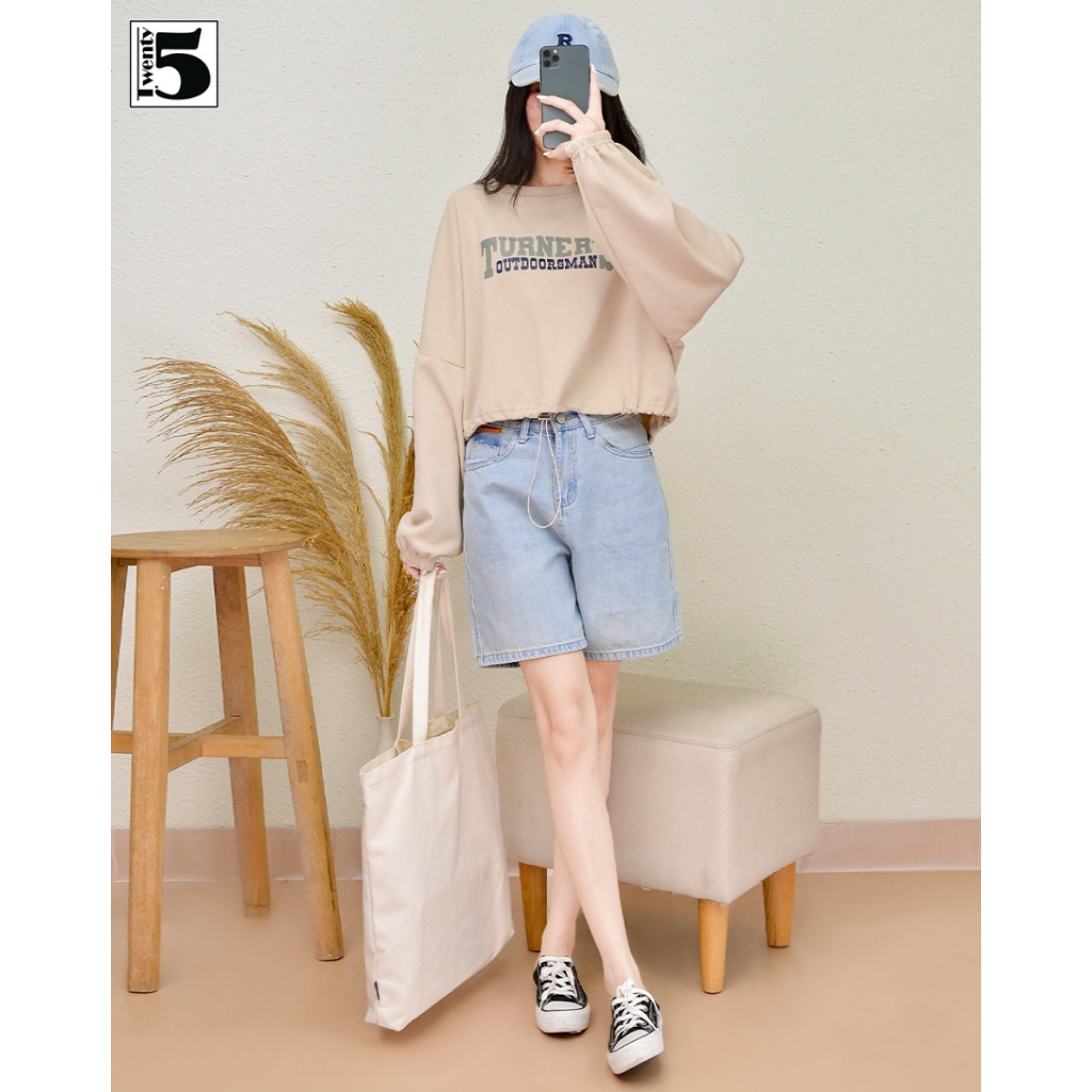 Quần short jeans nữ Twentyfive dáng lửng cạp cao gấu cắt tua rua năng động 4929