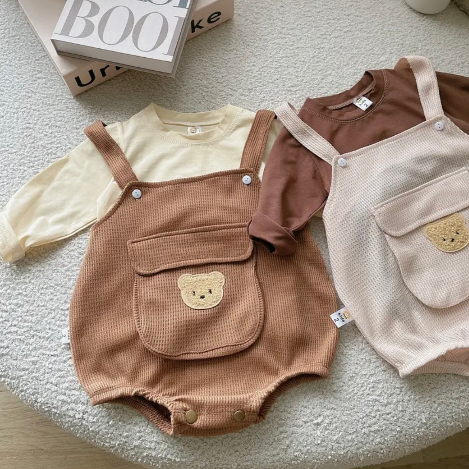 Set áo dài tay và yếm gấu màu be nâu cho bé trai, bé gái sơ sinh đến 1 tuổi