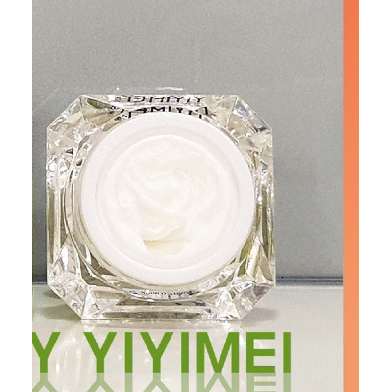 Kem ngày Yiyimei, làm sạch nám tàn nhang và dưỡng trắng da Yiyimei, kem nám Yiyiemi, mỹ phẩm Yiyimei.