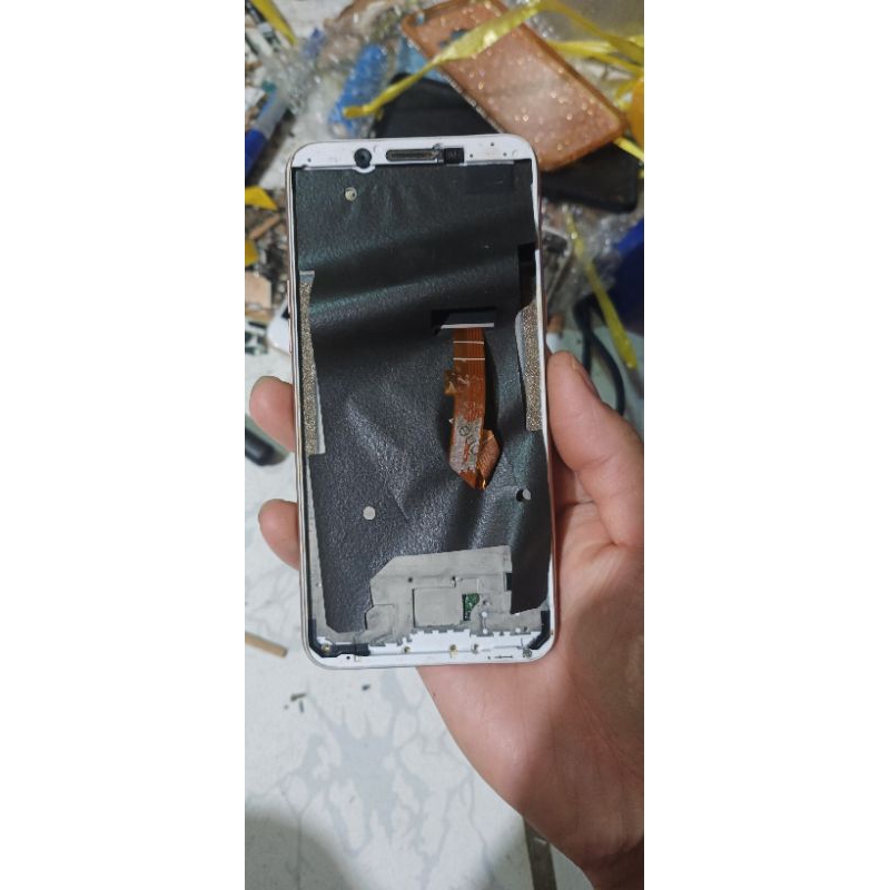 Cụm xác Oppo A83 Ram 3 sống zin hư màn hình