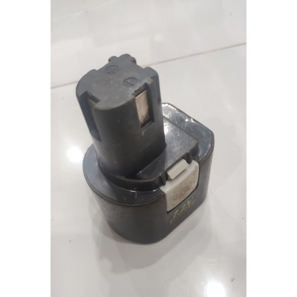 Pin Ryobi 7.2V chọt - dung lượng 2500mAh dùng cho máy khoan pin bãi Nhật