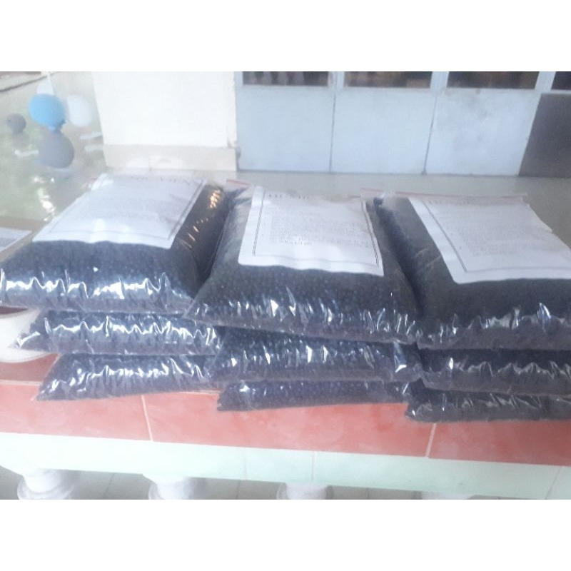 1 kg phân bón HUMIC DẠNG VIÊN