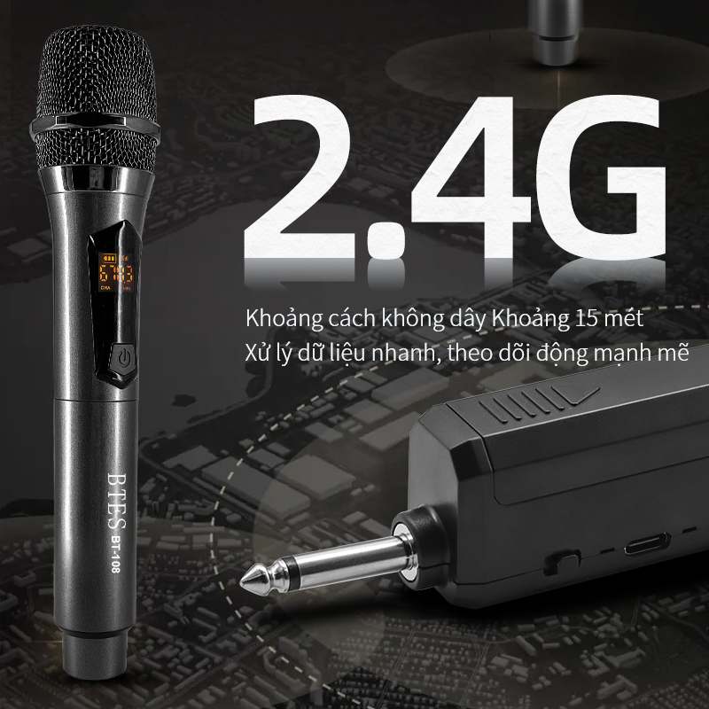 Micro không dây mới một cho hai micro phù hợp cho những buổi họp mặt gia đình karaoke