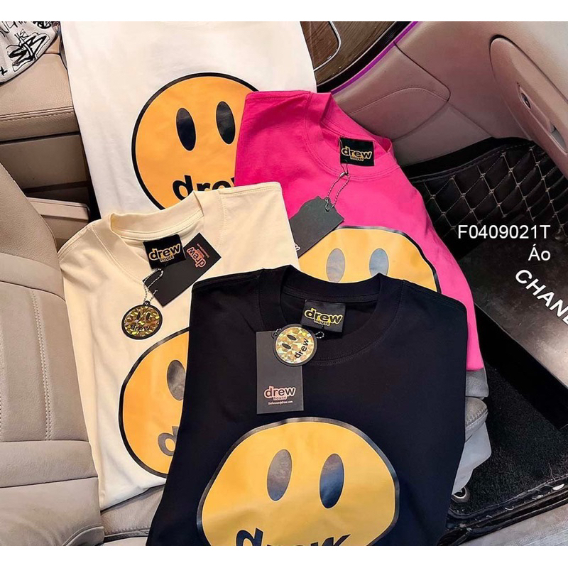 Áo thun tay ngắn form rộng đính đá cá tính!