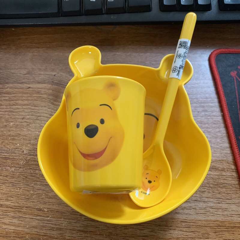 Thìa , cốc, bát  ăn dặm gấu disney
