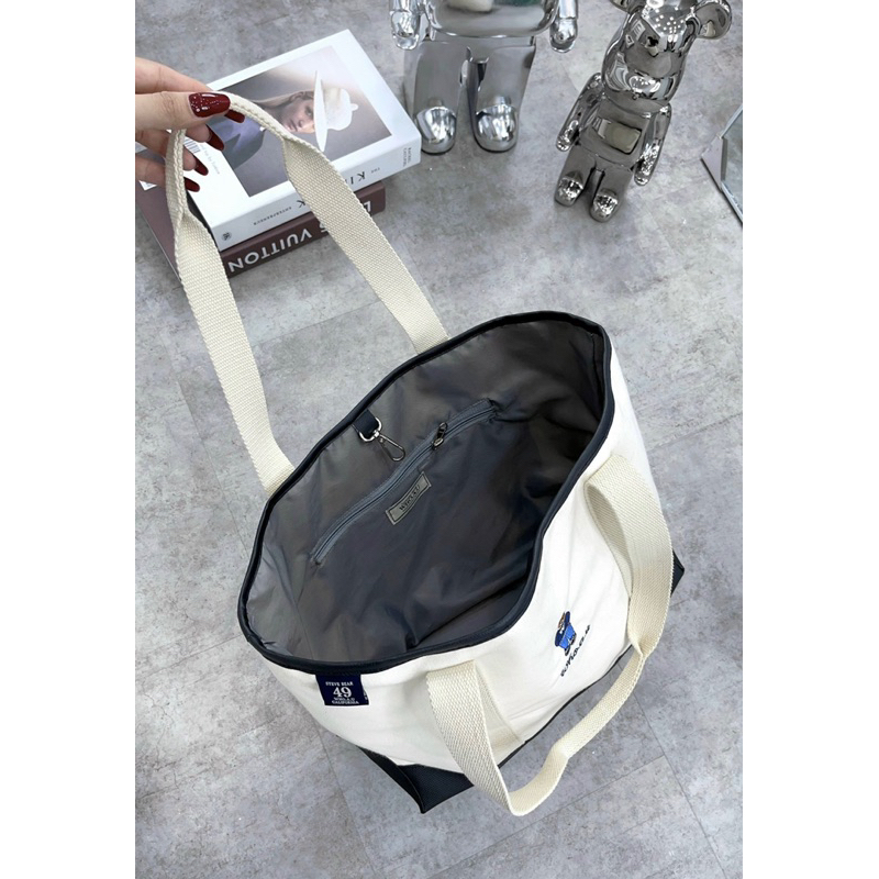 Túi đeo vai, túi tote thời trang WHO.A.U Steven Korea 2023