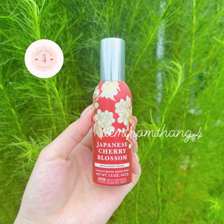 •𝐗𝐢̣𝐭 𝐭𝐡𝐨̛𝐦 𝐩𝐡𝐨̀𝐧𝐠 𝟒𝟐.𝟓𝐠• Bath & Body Works - Concentrated Room Spray