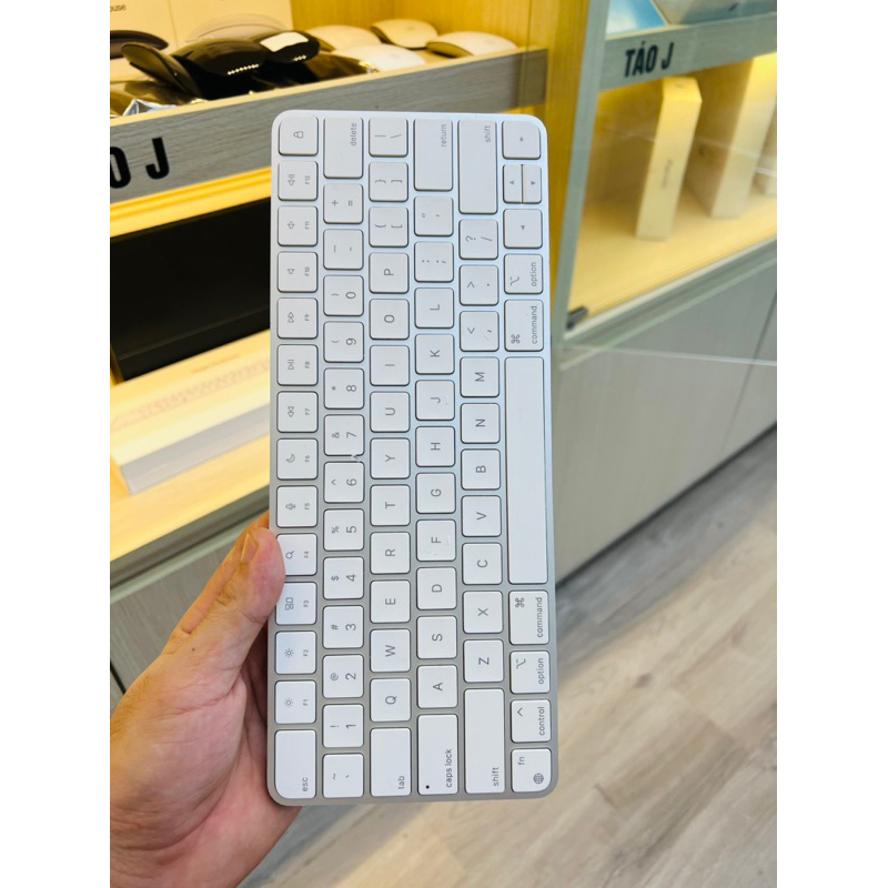 Bàn phím chính hãng magic 2 3