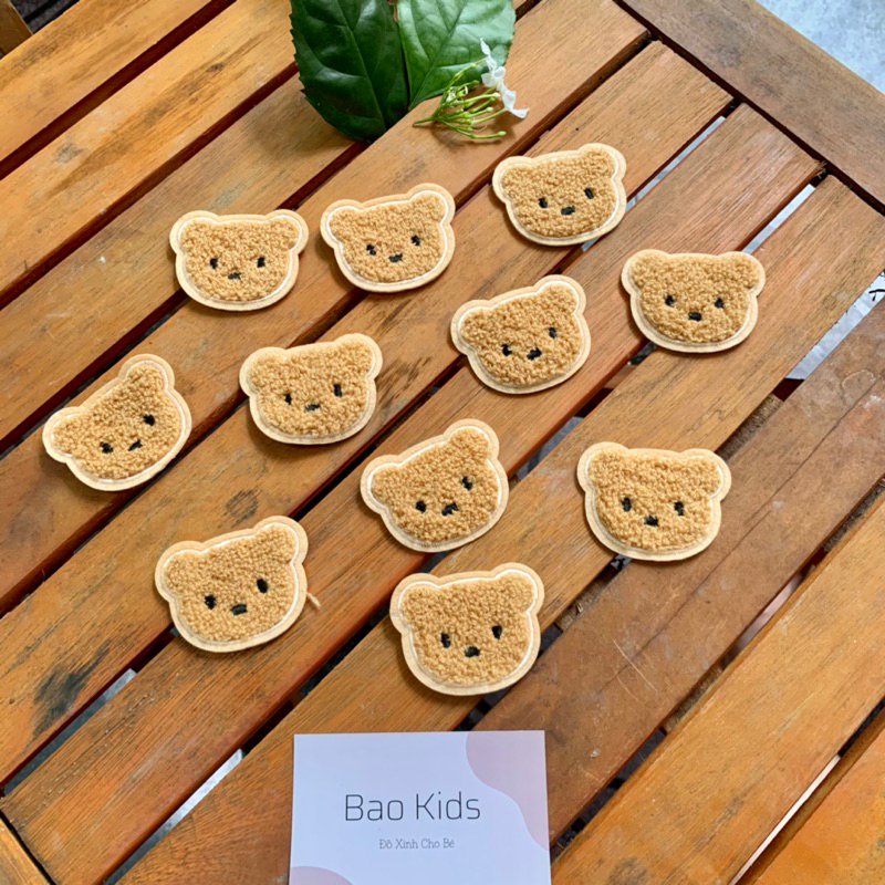 Sticker Gấu Thêu Túi - Quần áo - Giày 4cm 1 con