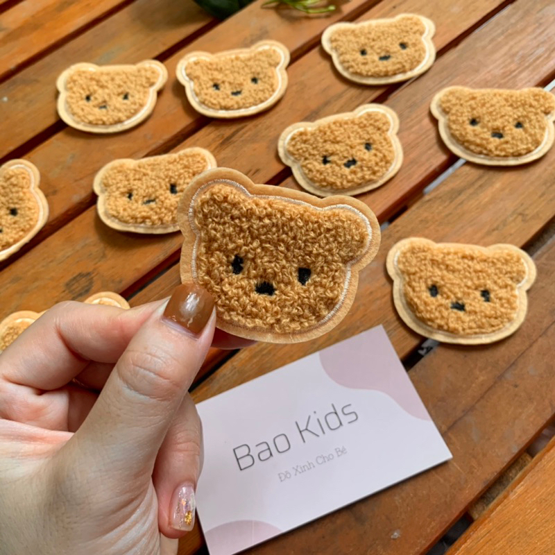 Sticker Gấu Thêu Túi - Quần áo - Giày 4cm 1 con