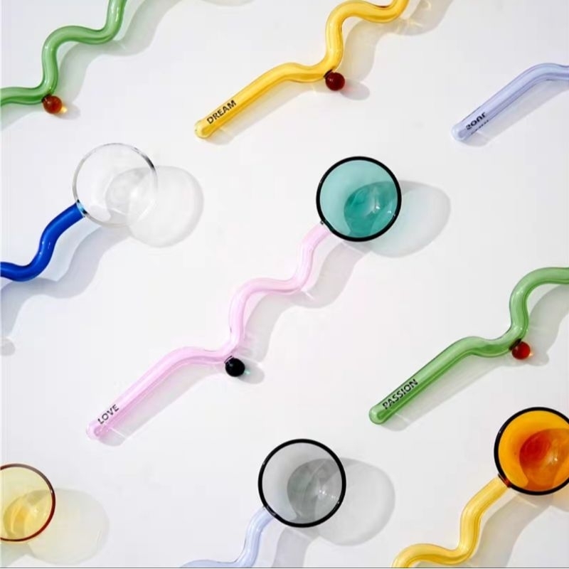 Thìa muỗng thủy tinh màu độc lạ ZigZag | Zigzag glass spoon