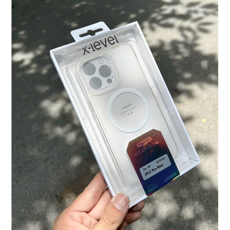 Ốp lưng X-Level trong hỗ trợ sạc không dây cho iPhone 15 Pro Max/ 15 Pro viền màu ICE CRYSTAL chống sốc bảo vệ máy