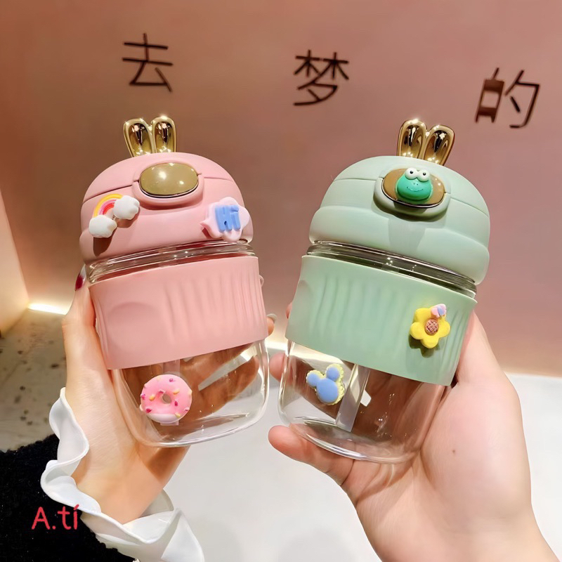 Bình nước thủy tinh dung tích 500ml tai thỏ mạ kim loại sang chảnh BINU003