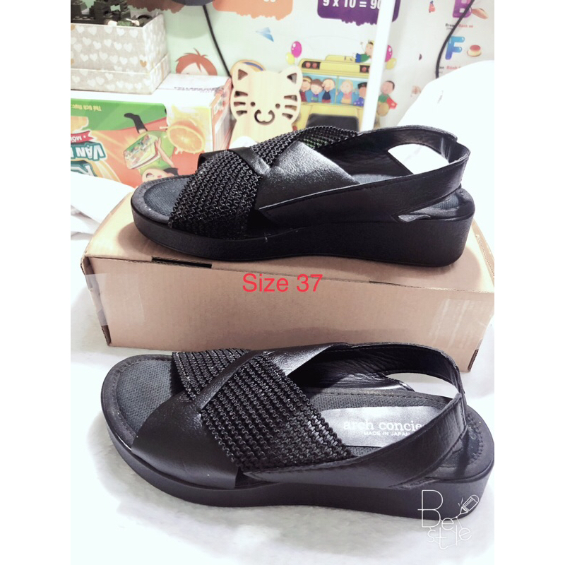 Giày sandal nữ,  quai phối lưới,size 37 hàng new 95%