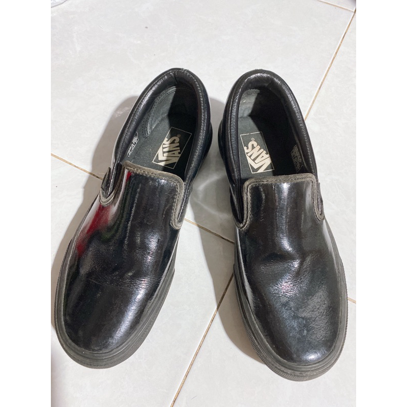 Giày slip on Van.s real