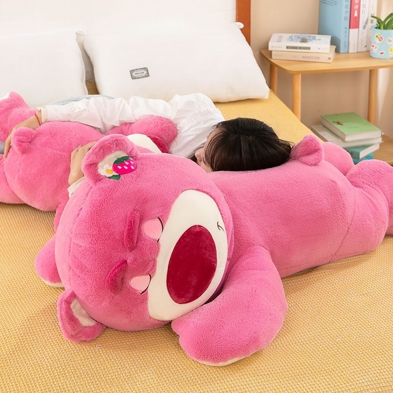 Gấu Bông Dâu Nằm Gấu ôm Dễ Thương Cute Cao Cấp
