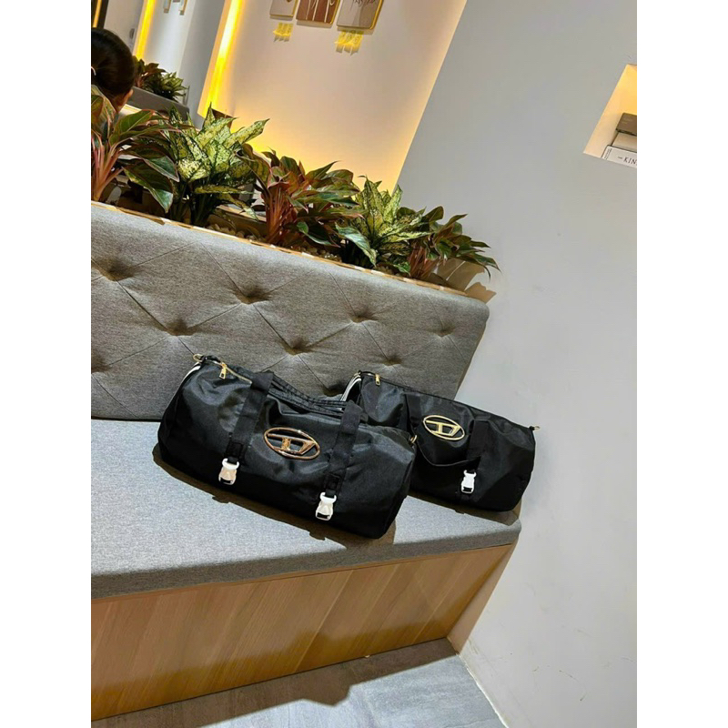 Túi du lịch, túi thể thao nam nữ hoạ tiết 3 sọc có tay cầm làm túi đeo chéo nam nữ , đi chơi đi làm công tác đều được