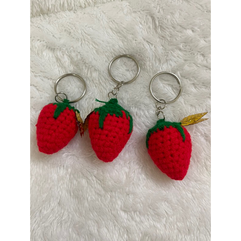 Móc khóa hình trái dâu