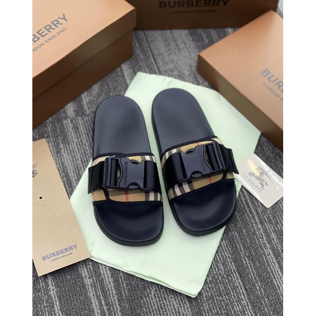 Dép Lê Quai Ngang Bbr Gắn Khuy Cài Full Box - Dép Lê Full Box Nam Nữ Cháy Phố Hàng Đẹp
