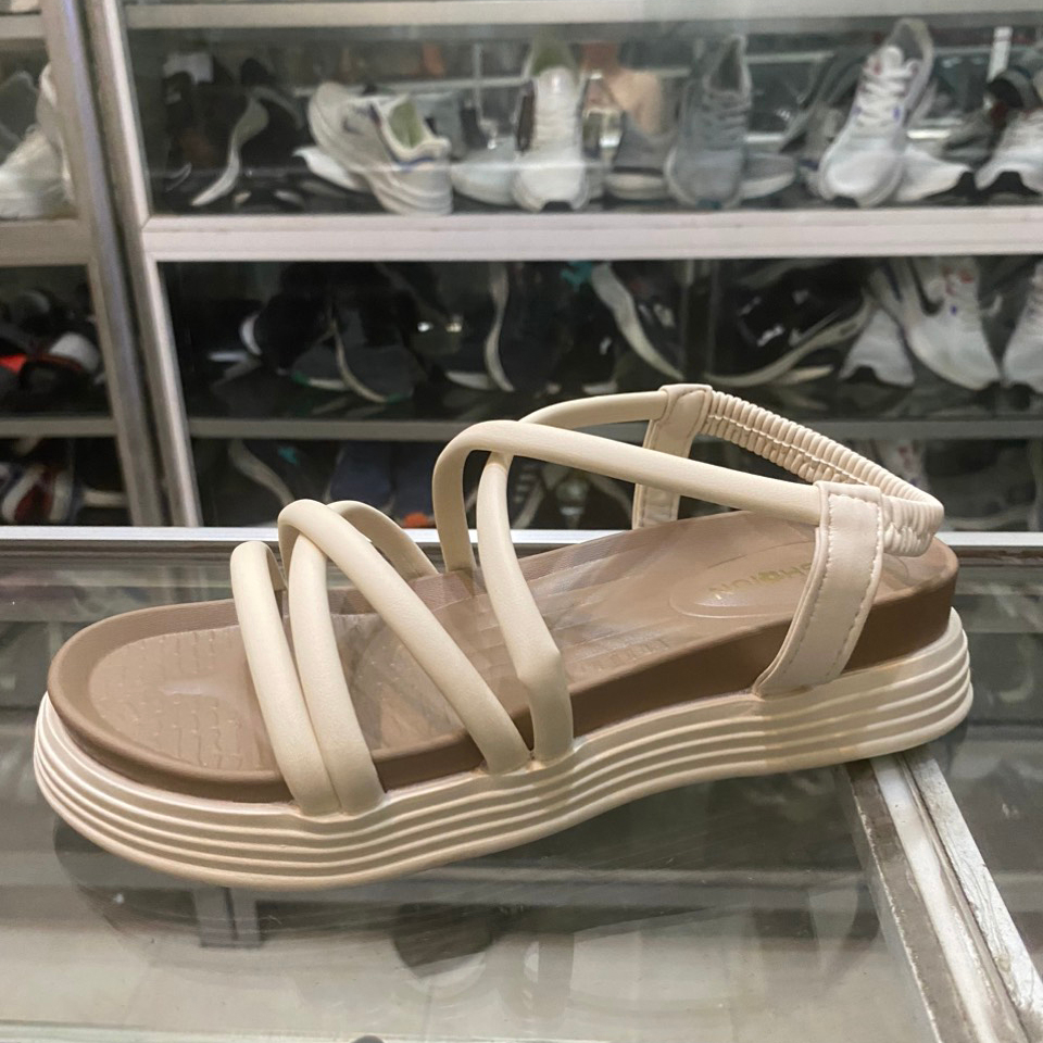 Dép nữ - S𝒂𝒏𝒅𝒂𝒍 𝒏𝒖̛̃ 𝒒𝒖𝒂𝒊 mảnh đế cao 5cm khoét eo hàng QC Hot Hit LuxyShoes  2023