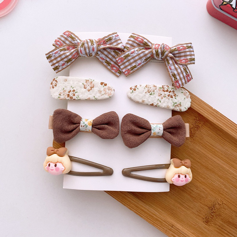 Set kẹp vải nâu vintage cho bé gái