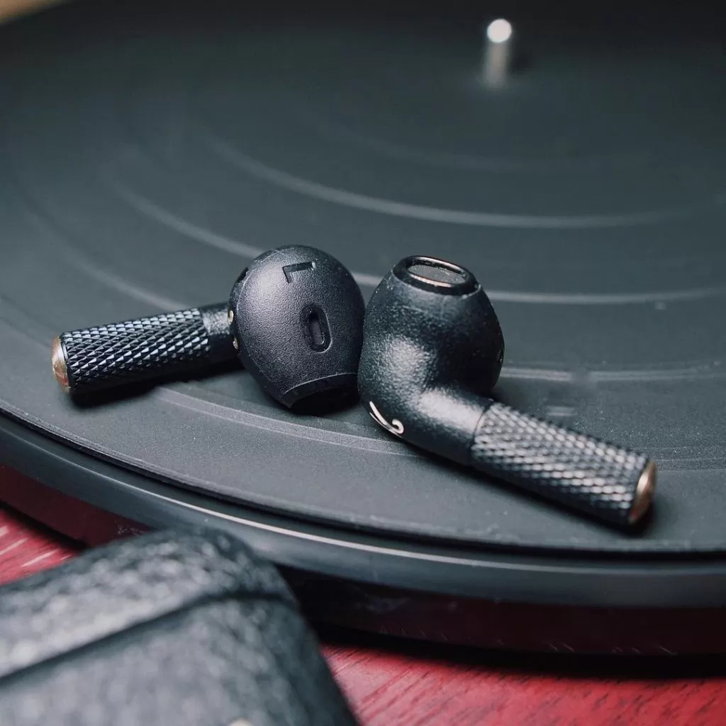 Tai nghe bluetooth Marshall Minor III - hàng chính hãng