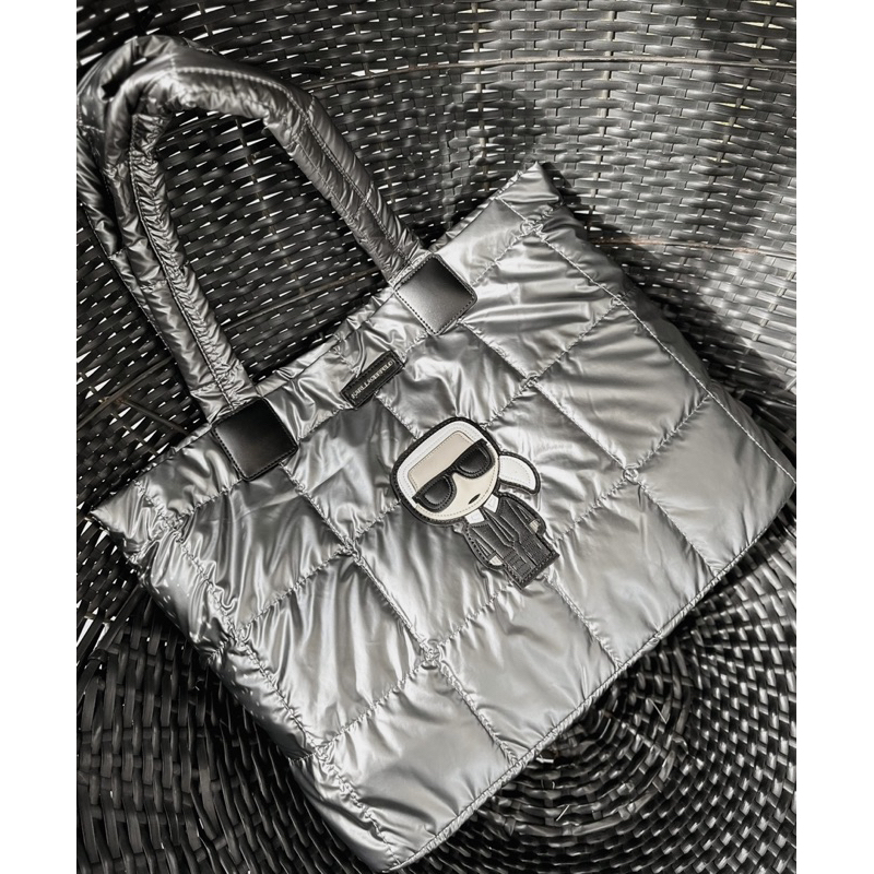 Túi tote bag Karl Lagerfeld size 33x50cm 2 màu