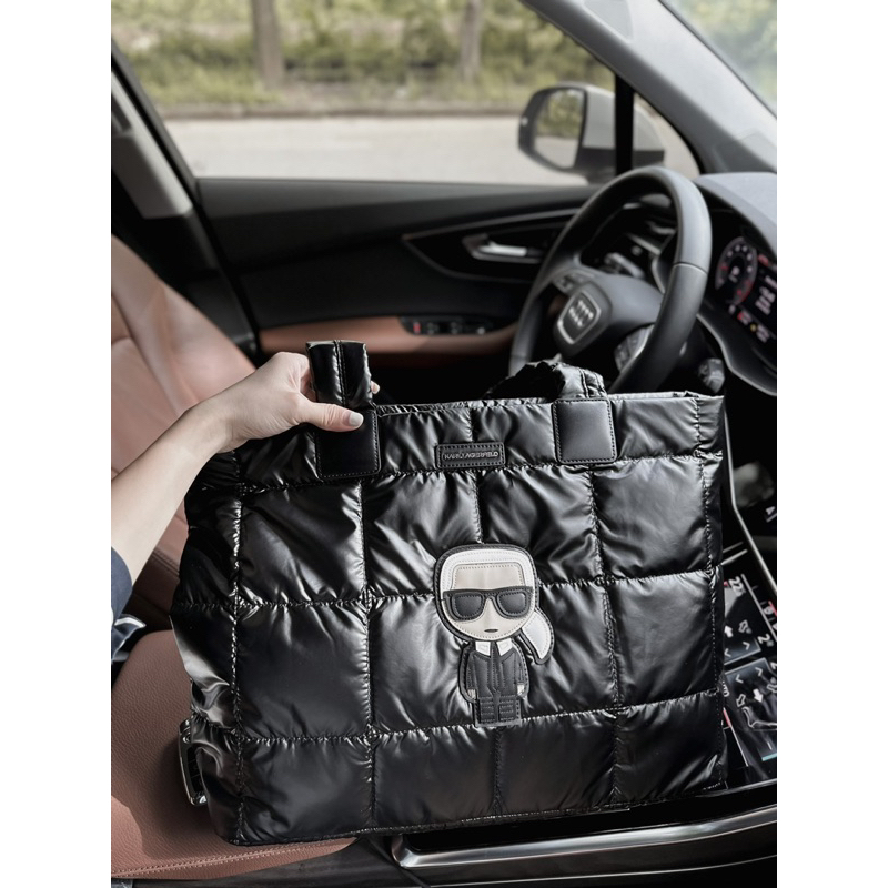 Túi tote bag Karl Lagerfeld size 33x50cm 2 màu
