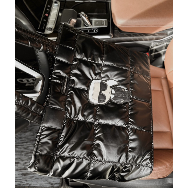 Túi tote bag Karl Lagerfeld size 33x50cm 2 màu