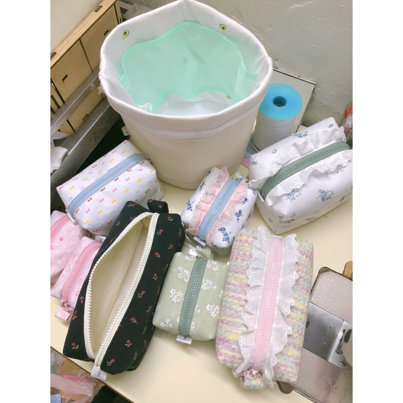 TÚI ĐỰNG ĐỒ MAKEUP - ĐỒ CÁ NHÂN CÓ REN LACE MAKEUP BAG MADE BY 1402.Sew 🪡🪡🪡