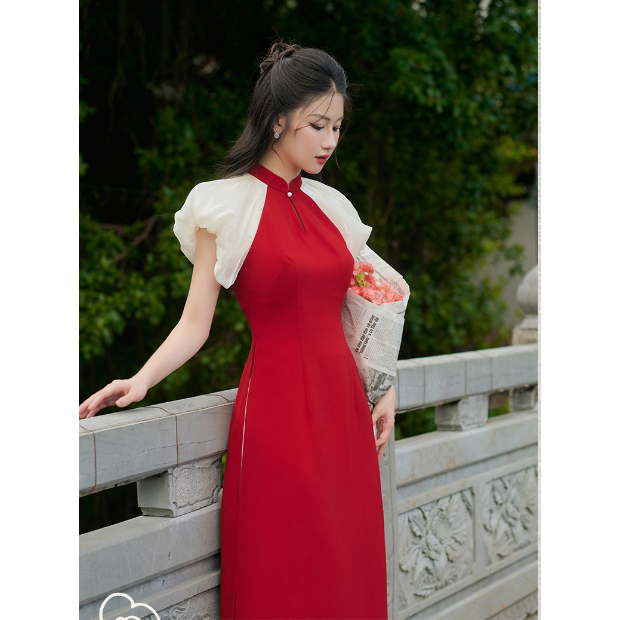 Áo dài đỏ tay bồng