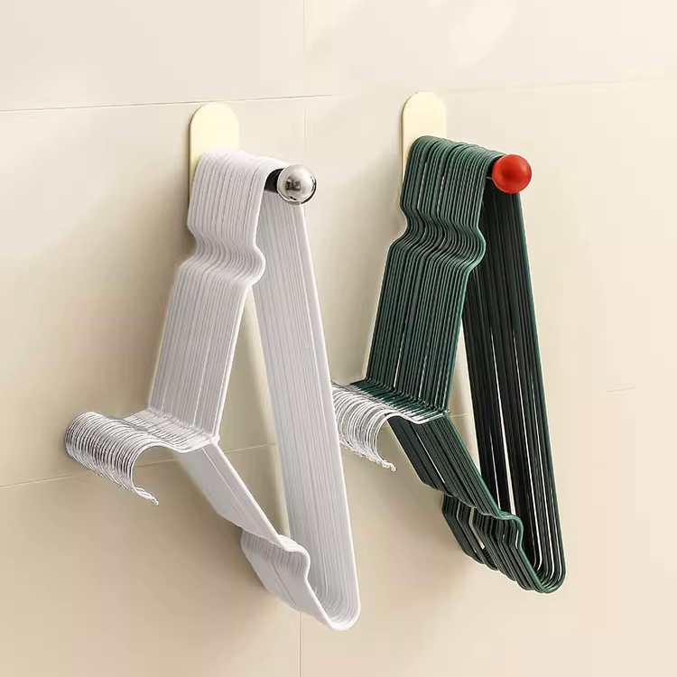 Giá treo móc phơi quần áo dán tường phong cách Bắc Âu