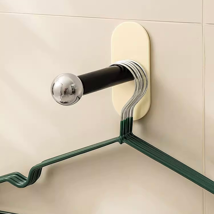 Giá treo móc phơi quần áo dán tường phong cách Bắc Âu