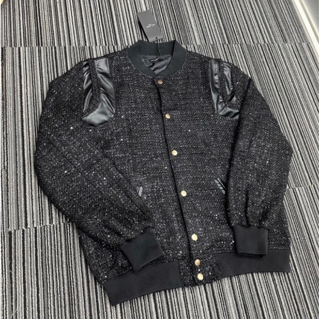 Áo Khoác Teddy Bomber Nam Nữ Vải Dạ Đính Kim Tuyến Thêu Sọc Da Đen Hai Vai Bo Ống 2 Lớp Dày Dặn Cao cấp