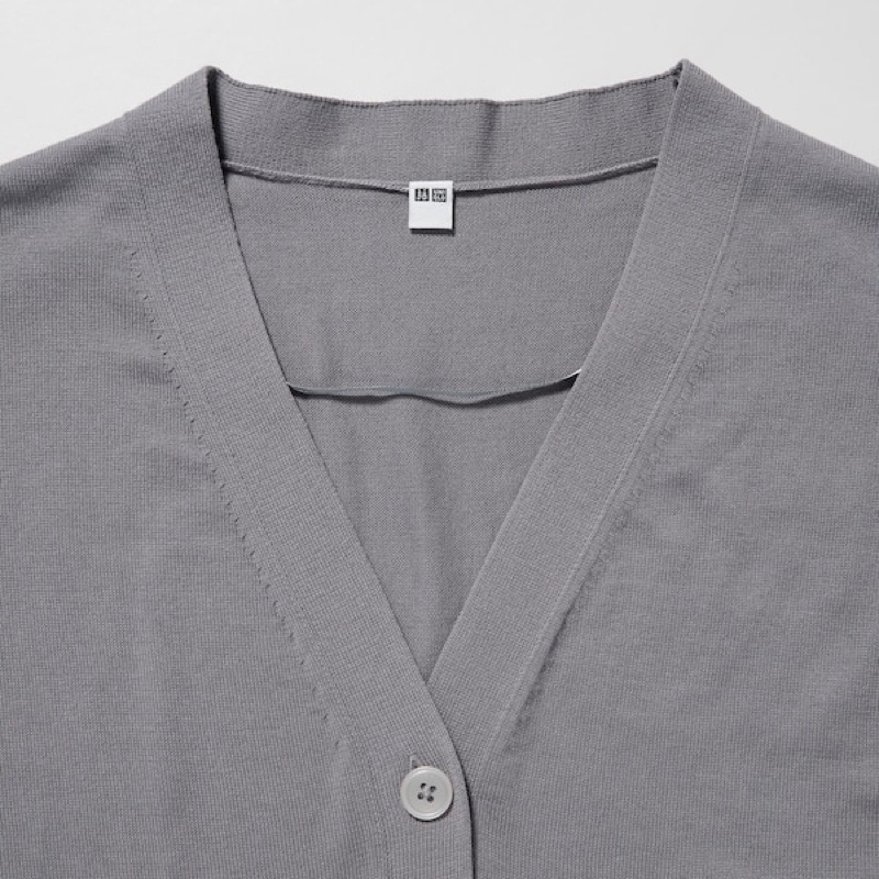 Áo len cadigan Uni qlo