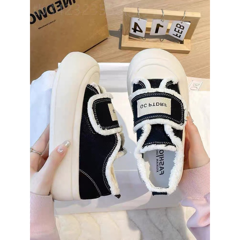 Giày Lười Slipon Quai Dán Canvans  Thời Trang Phong Cách