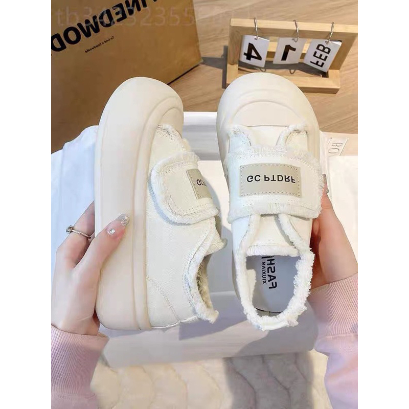 Giày Lười Slipon Quai Dán Canvans  Thời Trang Phong Cách