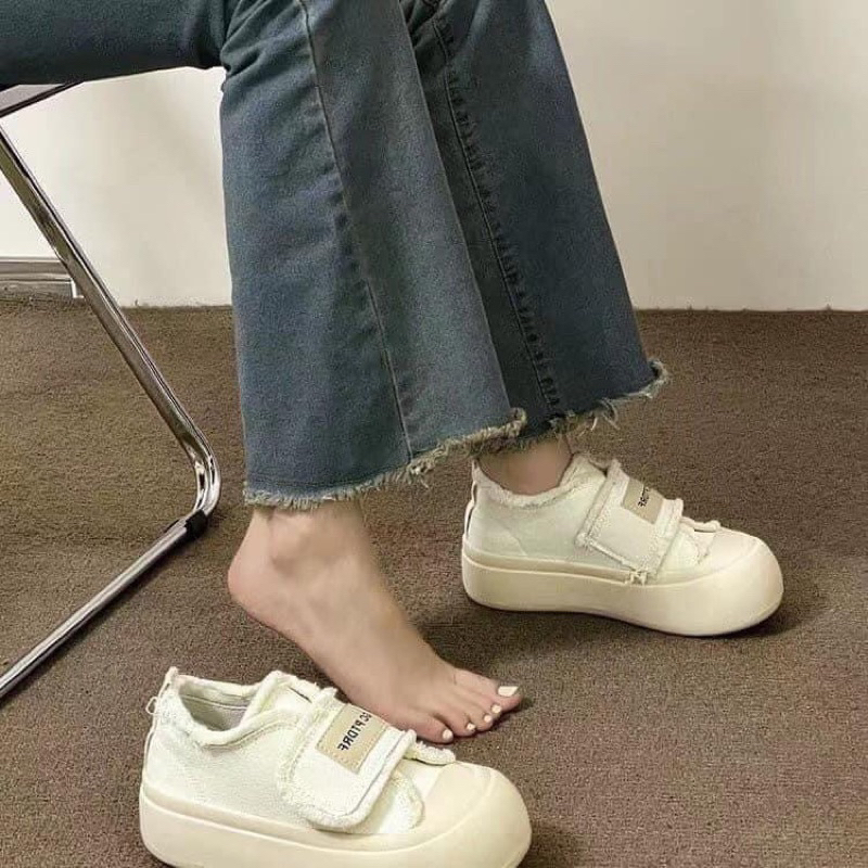 Giày Lười Slipon Quai Dán Canvans  Thời Trang Phong Cách