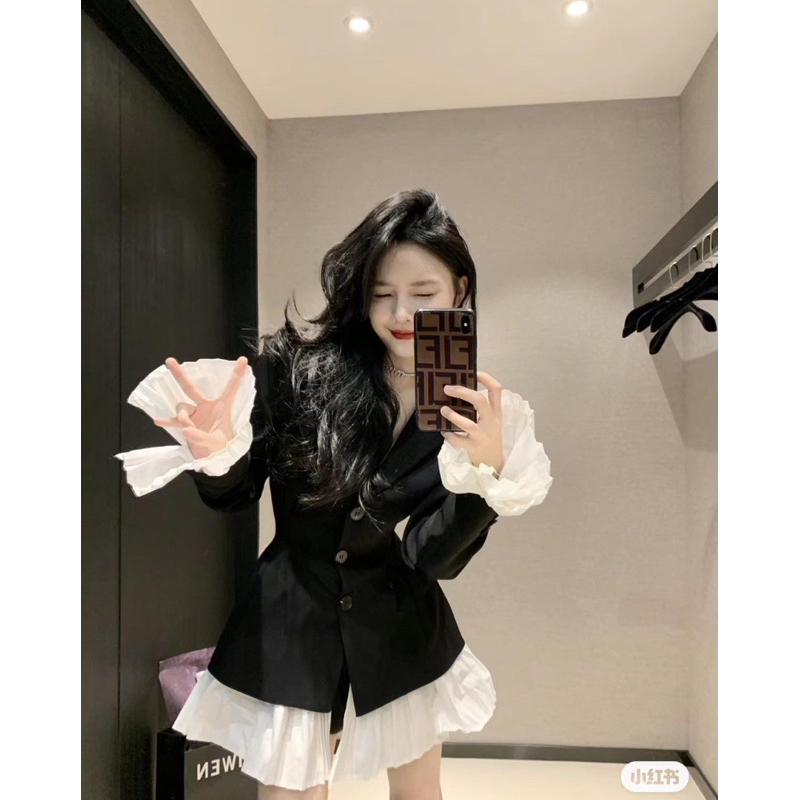 Set Áo Blazer Tay Loe Phối Chân Váy Xếp Ly TIBU Đầm Nữ Dáng Ngắn Màu Đen Dày Dặn Sang Chảnh Thanh Lịch Hàn Quốc