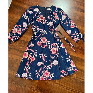 Đầm hoa đắp chéo Eliza J size 6US