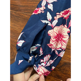 Đầm hoa đắp chéo Eliza J size 6US
