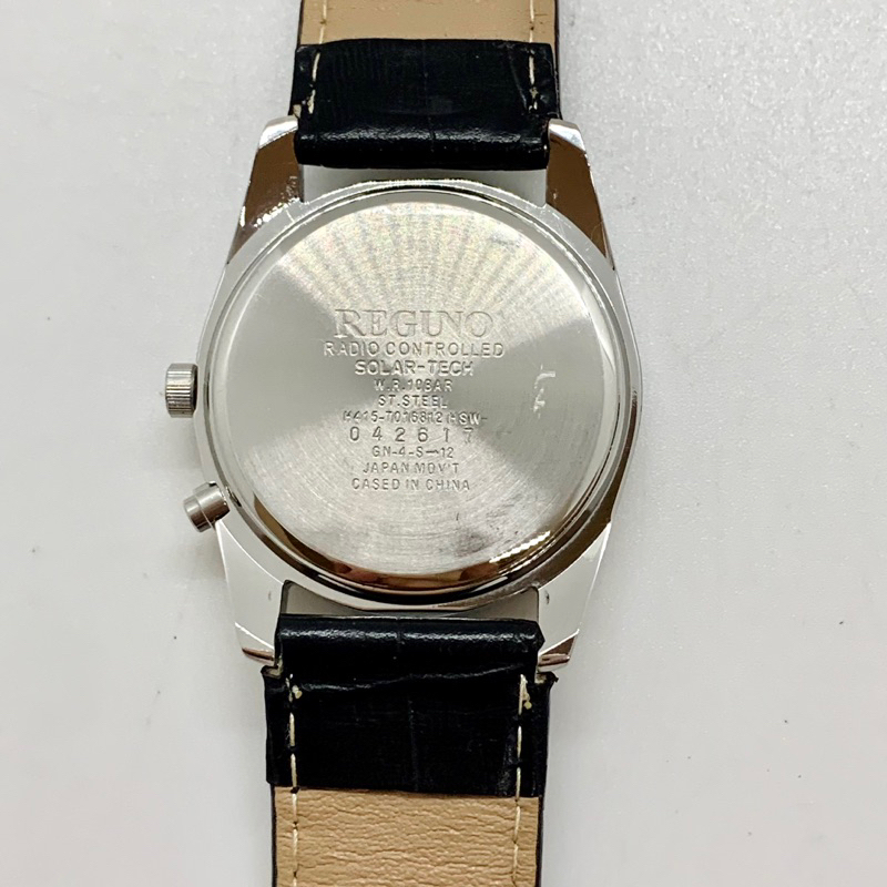 Đồng hồ pin năng lượng nam hiệu Reguno Radio Controlled - Chính hãng