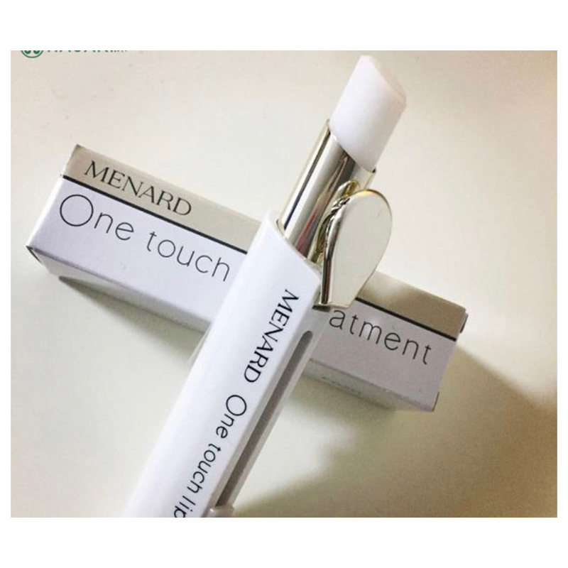 Son dưỡng môi Menard Lip Treatment C ( Bạc Hà)