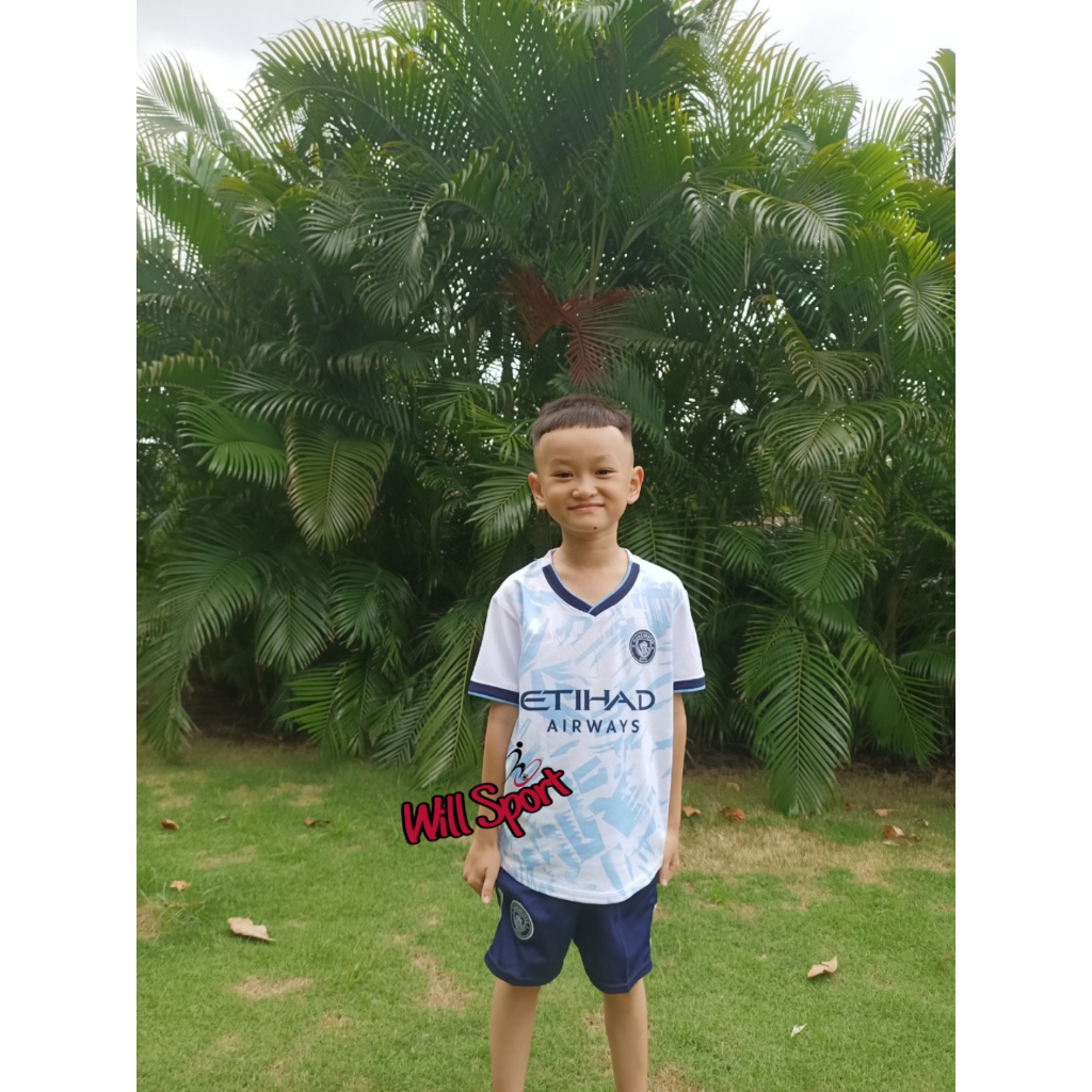 ÁO BÓNG ĐÁ TRẺ EM VÀ NGƯỜI LỚN CLB MAN CITY TRẮNG 2024 - BỘ QUẦN ÁO BÓNG ĐÁ TRẺ EM MC TRẮNG MẪU THẬT 2024