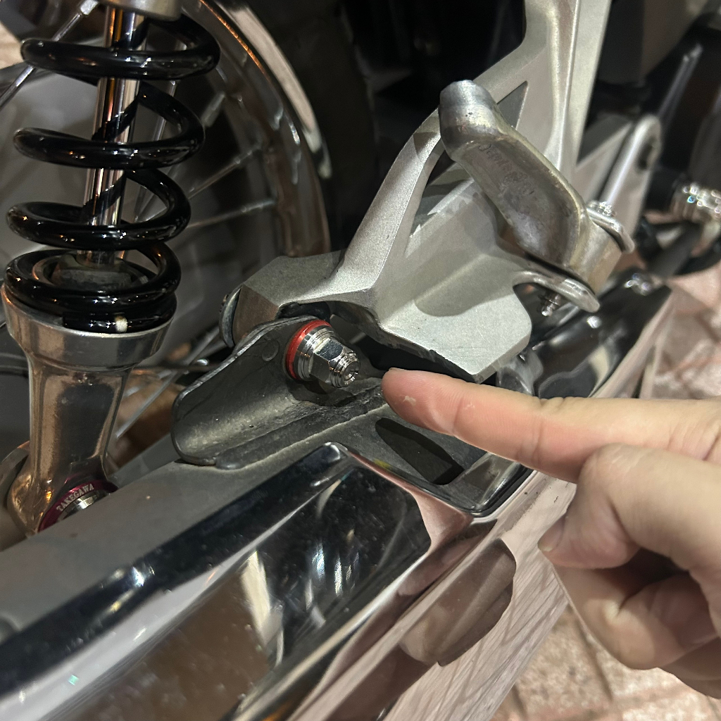 Ốc treo bô salaya Wave 100-110 lắp bô zin